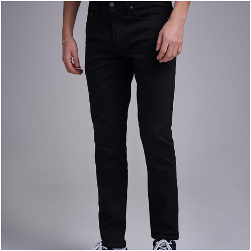 Snygga svarta jeans herr Levis 512